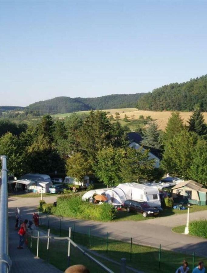Country Camp Camping Nommerlayen Nommern Exterior photo